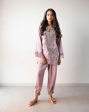 Load image into Gallery viewer, Purple printed Kurta & Pants