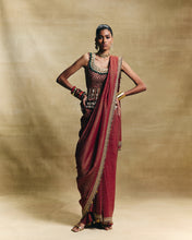 Load image into Gallery viewer, Red lovely blouse with stitched saree