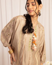 Load image into Gallery viewer, Taupe Patch kurta + Salwar