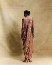Load image into Gallery viewer, Peach waistcoat saree set