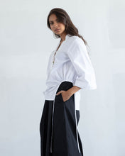 Load image into Gallery viewer, White Side Cut-Out Shirt