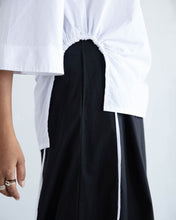 Load image into Gallery viewer, White Side Cut-Out Shirt