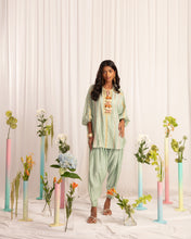 Load image into Gallery viewer, Green Patch kurta + Salwar