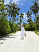 Load image into Gallery viewer, White skirt