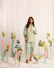 Load image into Gallery viewer, Green Patch kurta + Salwar
