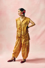 Load image into Gallery viewer, Saffron Petal Statement Co-ord