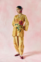 Load image into Gallery viewer, Saffron Petal Kurta Set