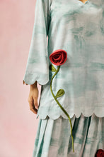 Load image into Gallery viewer, Bluebell Mist Rose Set