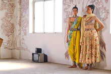 Load image into Gallery viewer, Cropped lehenga + blouse + Dupatta - Beige