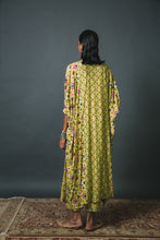 Load image into Gallery viewer, Green Open kaftan Kurta Cape set + Top + Pants