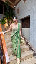 Load image into Gallery viewer, Gold bustier saree set
