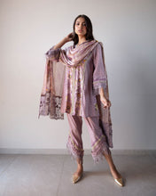 Load image into Gallery viewer, Purple printed Indian set
