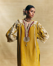 Load image into Gallery viewer, Mustard straight kurta set
