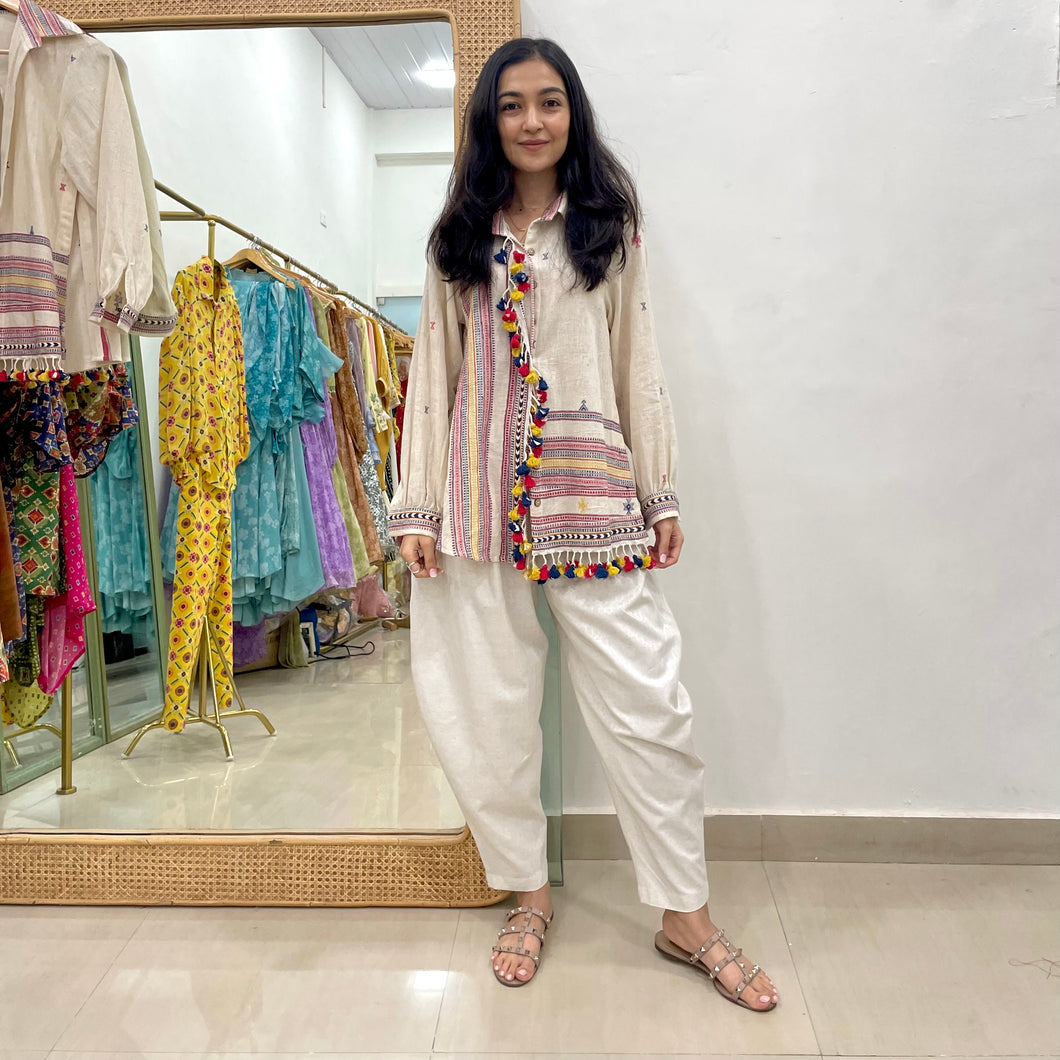 Ethnic shirt - colourful weaves