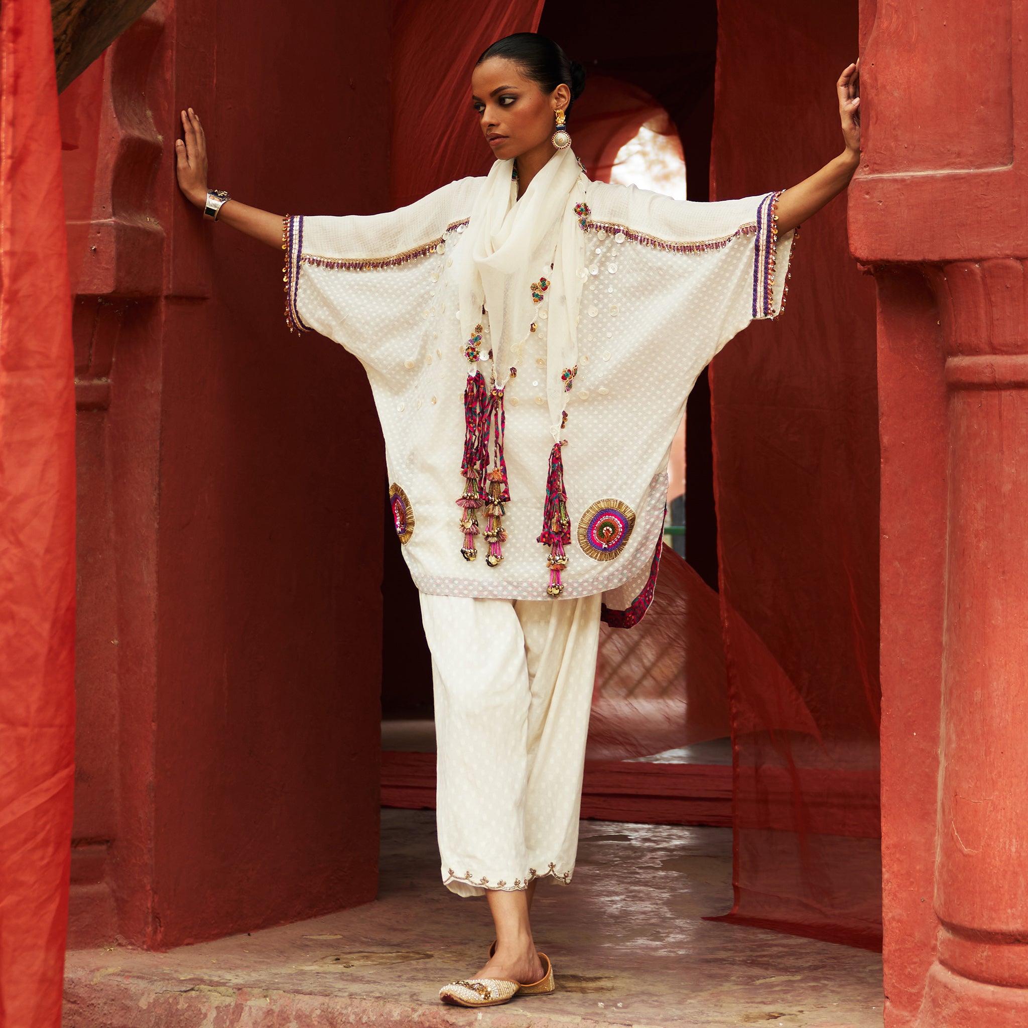 Ivory Short Kaftan Kurta, Salwar & Scarf