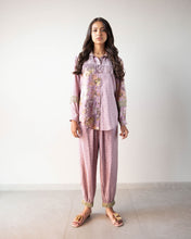 Load image into Gallery viewer, Purple printed Shirt &amp; Pants
