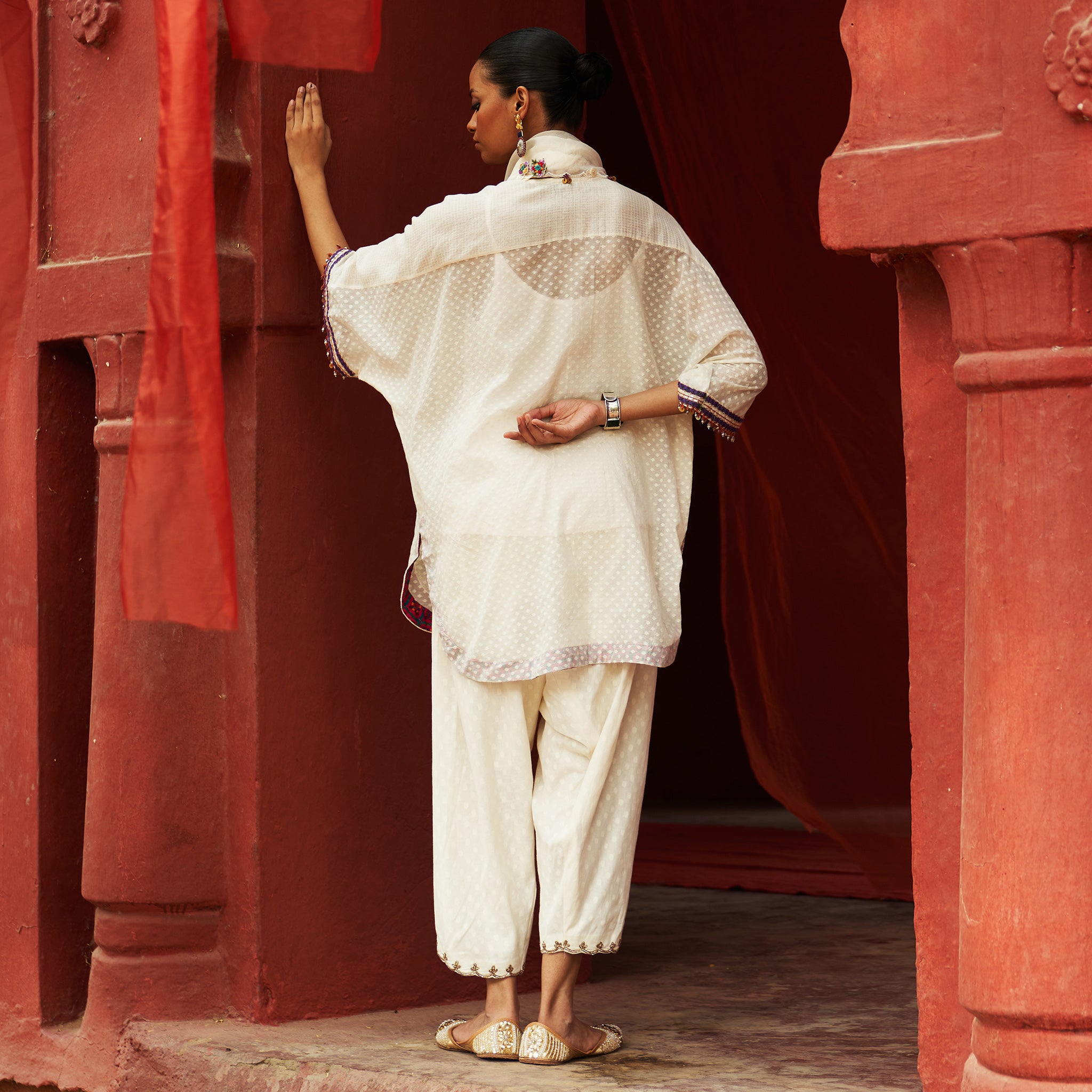 Ivory Short Kaftan Kurta, Salwar & Scarf