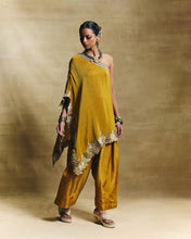 Load image into Gallery viewer, Mustard one shoulder top with farshi pants
