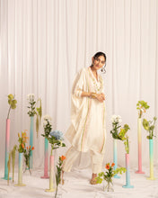 Load image into Gallery viewer, Ivory Kaftan Kurta + T pants
