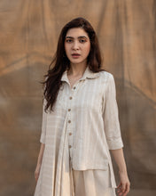 Load image into Gallery viewer, Asymmetrical shirt
