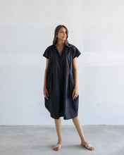 Load image into Gallery viewer, Black Pleated Dress
