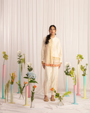 Load image into Gallery viewer, Ivory Slit shirt + T pants
