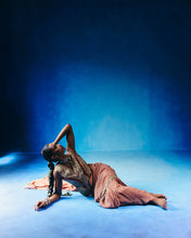 Load image into Gallery viewer, Peach stitched saree
