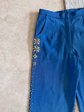Load image into Gallery viewer, Denim Straight Pants - Light Blue
