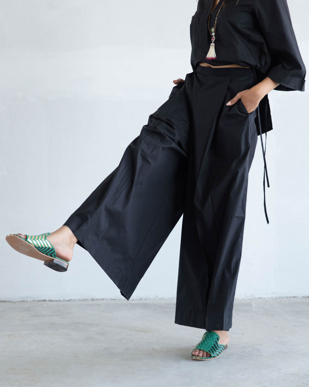 Black Pleated Pants