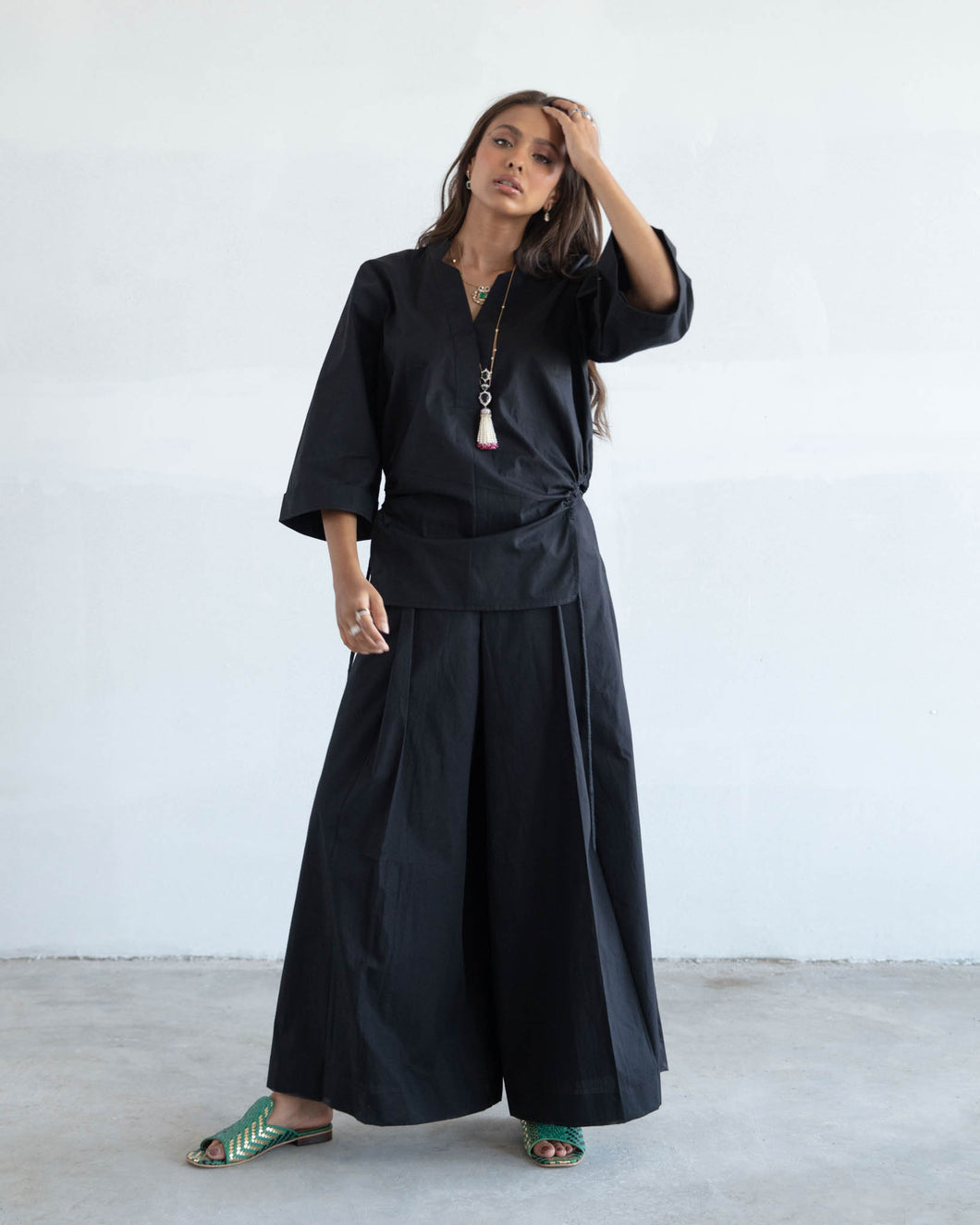 Black Side Cut-Out Shirt