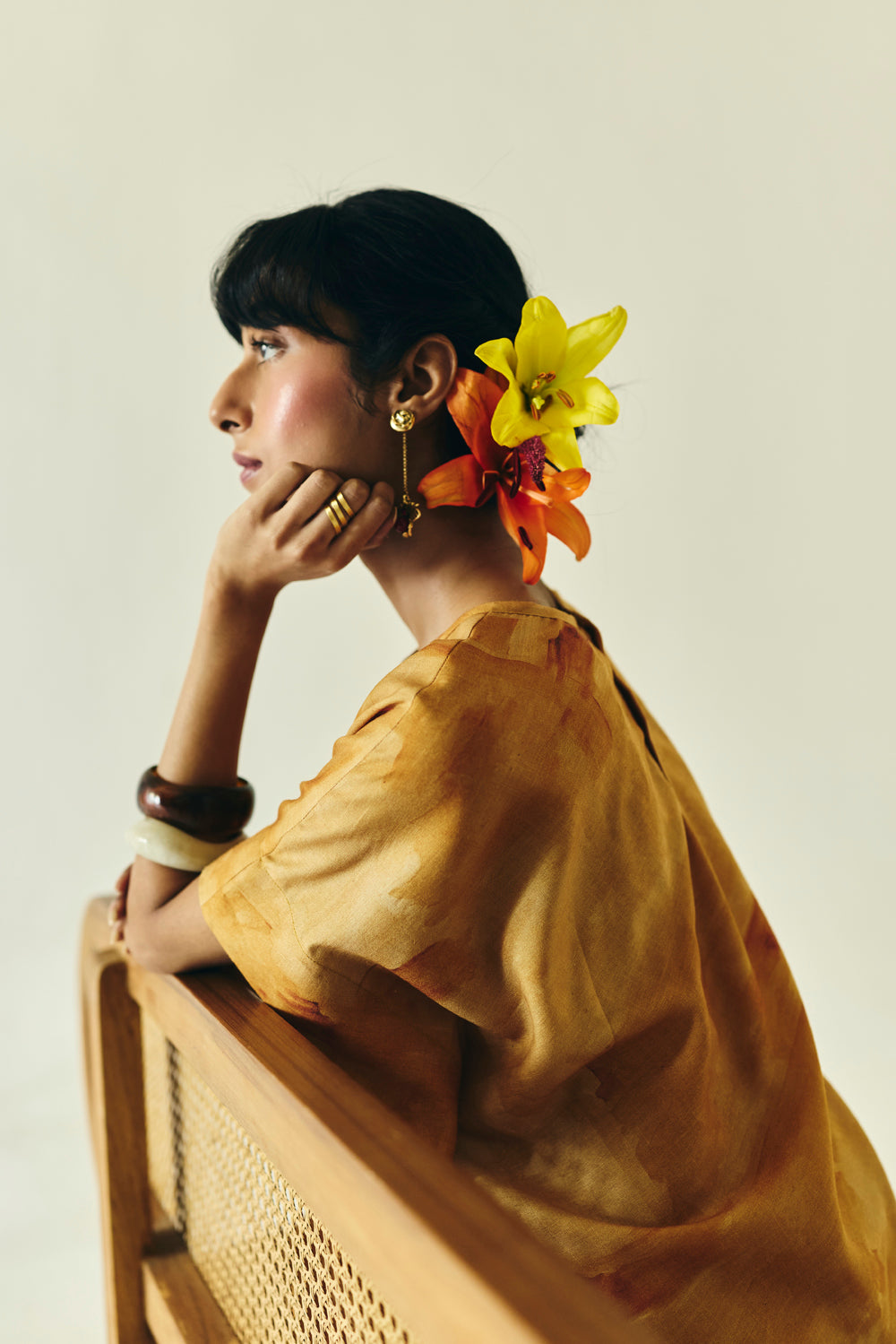 Saffron Petal Knot Set
