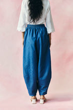 Load image into Gallery viewer, Moon Petal Kurta Set
