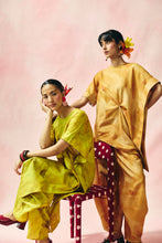 Load image into Gallery viewer, Lime Blossom Knot Set
