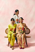 Load image into Gallery viewer, Saffron Stripe Kurta Set
