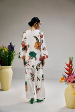 Load image into Gallery viewer, Moon Petal Jaal Kurta Set
