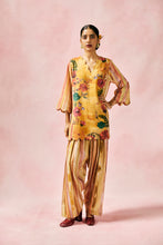 Load image into Gallery viewer, Saffron Bloom Print
