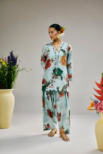Load image into Gallery viewer, Bluebell Mist Jaal Kurta Set
