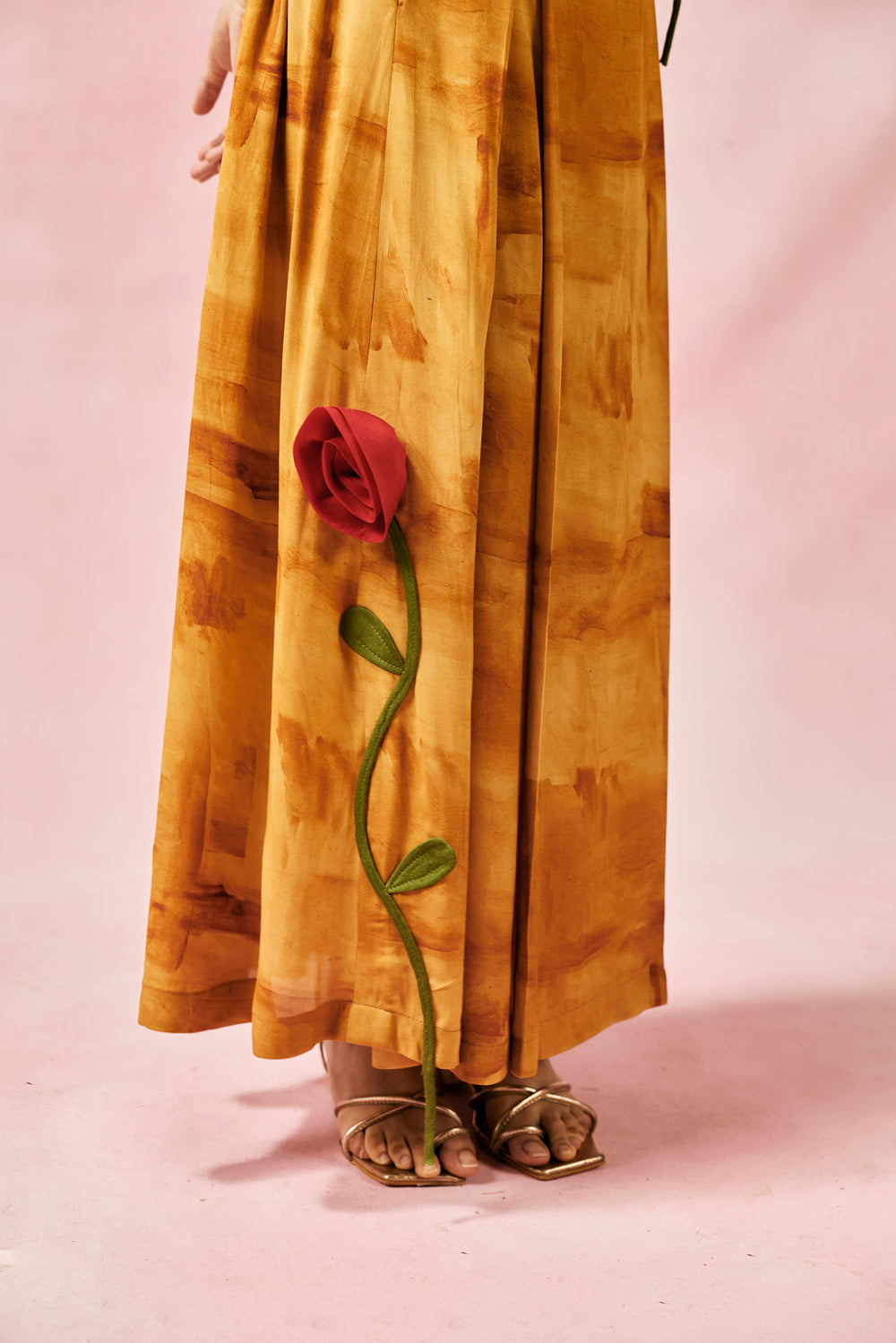 Saffron Bow Set