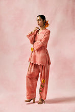 Load image into Gallery viewer, Terracotta Rose Set
