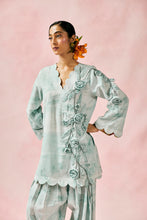 Load image into Gallery viewer, Bluebell Mist Kurta Set

