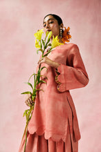 Load image into Gallery viewer, Terracotta Rose Set
