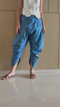 Load and play video in Gallery viewer, Polo pants

