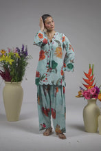 Load and play video in Gallery viewer, Bluebell Mist Jaal Kurta Set
