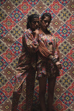 Load image into Gallery viewer, Brown checks - Shirt + Bustier + Shorts
