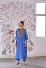 Load image into Gallery viewer, Kaftan Kurta + Pants - Blue
