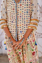 Load image into Gallery viewer, Short kurta + Cropped salwar - Beige
